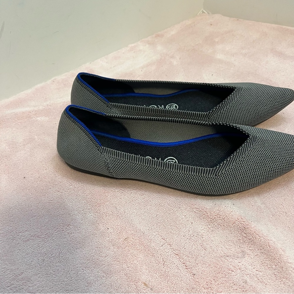 Rothy’s Pointed Toe Granite Print Sz 9